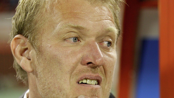 Экс-футболист мадридского "Реала" и "Барселоны" возглавил сборную Киргизии