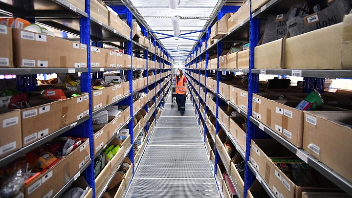 Мишустин поручил проработать защиту производителей на маркетплейсах