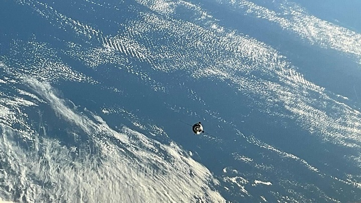 Корабль "Прогресс МС-28" увел МКС от столкновения с космическим мусором